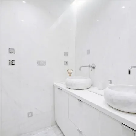 3br Tour Eiffel Charles Floquet *