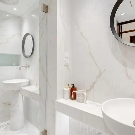 3br Tour Eiffel Charles Floquet
