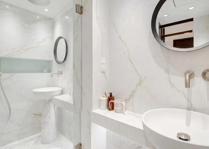 3br Tour Eiffel Charles Floquet